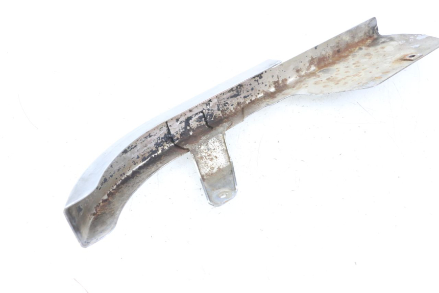 photo de OSŁONA ŁAŃCUCHA SUZUKI GZ MARAUDER 125 (1998 - 2004) - Zoom stanu zużycia