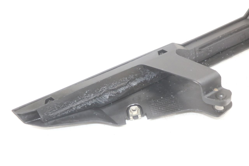 photo de OSŁONA ŁAŃCUCHA HUSQVARNA SVARTPILEN 401 (2018 - 2023) - Widok ogólny