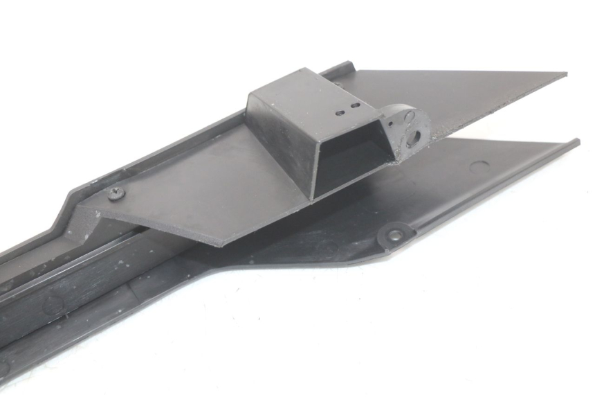 photo de OSŁONA ŁAŃCUCHA HUSQVARNA SVARTPILEN 401 (2018 - 2023) - Punkty mocowania