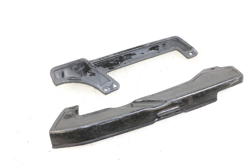 photo de OSŁONA ŁAŃCUCHA YAMAHA PW 80 (1983 - 2014) - Punkty mocowania