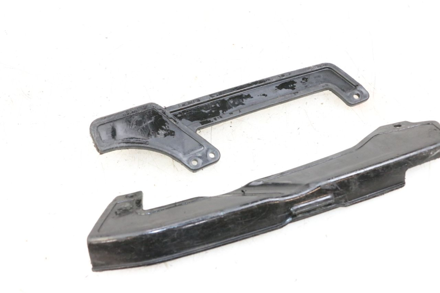 photo de OSŁONA ŁAŃCUCHA YAMAHA PW 80 (1983 - 2014) - Stan powierzchni