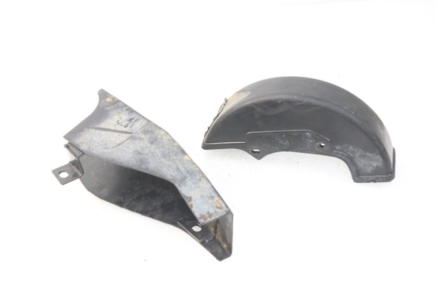 photo de OSŁONA ŁAŃCUCHA ADLY RS SUPERSONIC 50 (2005 - 2010) - Szczegół części