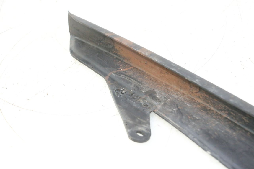 photo de OSŁONA ŁAŃCUCHA MZ RT 125 (2000 - 2008) - Zoom stanu zużycia