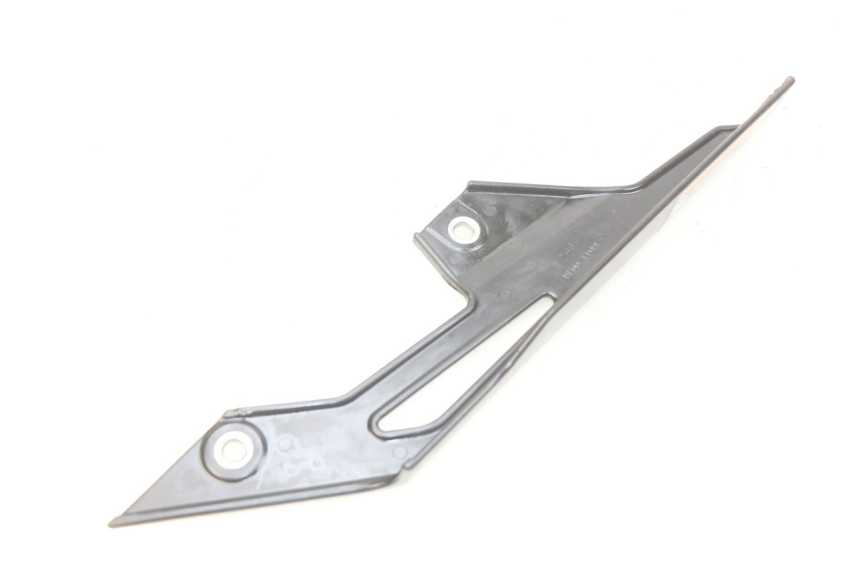 photo de OSŁONA ŁAŃCUCHA KAWASAKI Z 650 (2016 - 2019) - Szczegół części