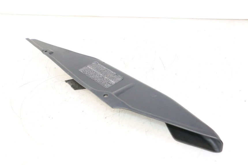 photo de OSŁONA ŁAŃCUCHA KAWASAKI ZZR 600 (1995 - 2004) - Szczegół części