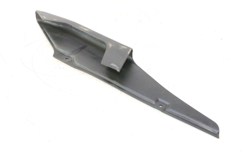 photo de OSŁONA ŁAŃCUCHA KAWASAKI ZZR 600 (1995 - 2004) - Zbliżenie techniczne
