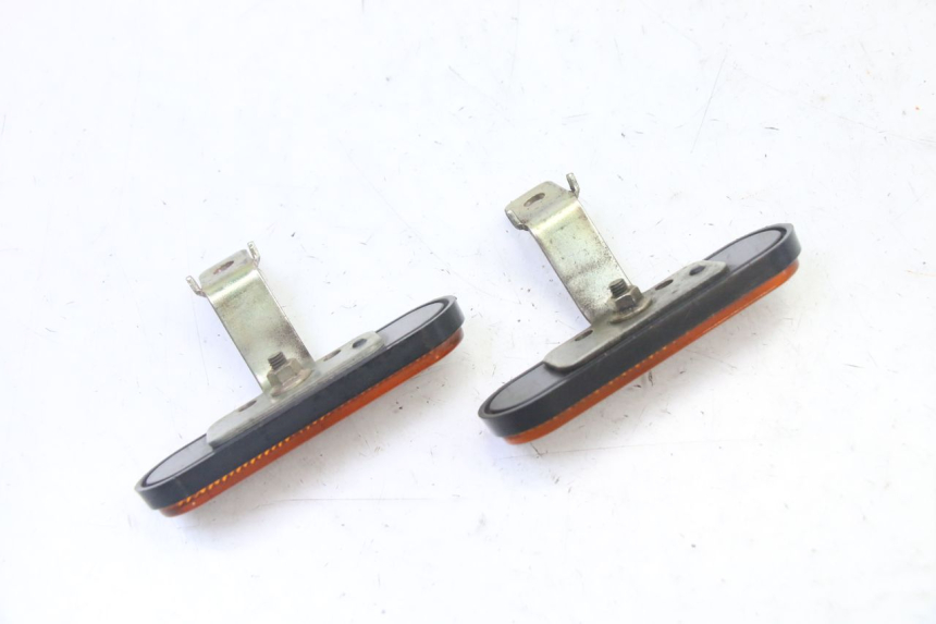 photo de KIERUNKOWSKAZ (LUSTERKO) KYMCO AGILITY 4T 50 (2005 - 2018) - Zbliżenie techniczne