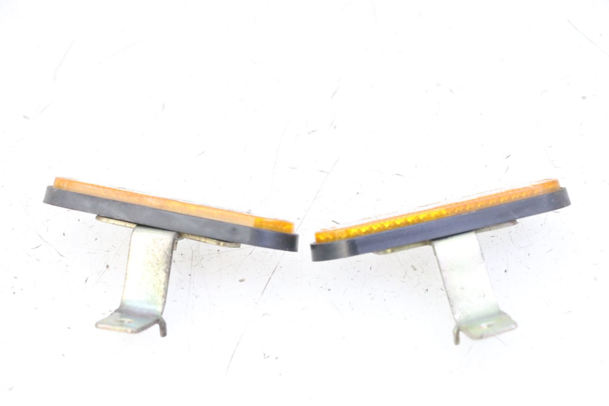 photo de KIERUNKOWSKAZ (LUSTERKO) KYMCO AGILITY 4T 50 (2018 - 2022) - Zoom stanu zużycia