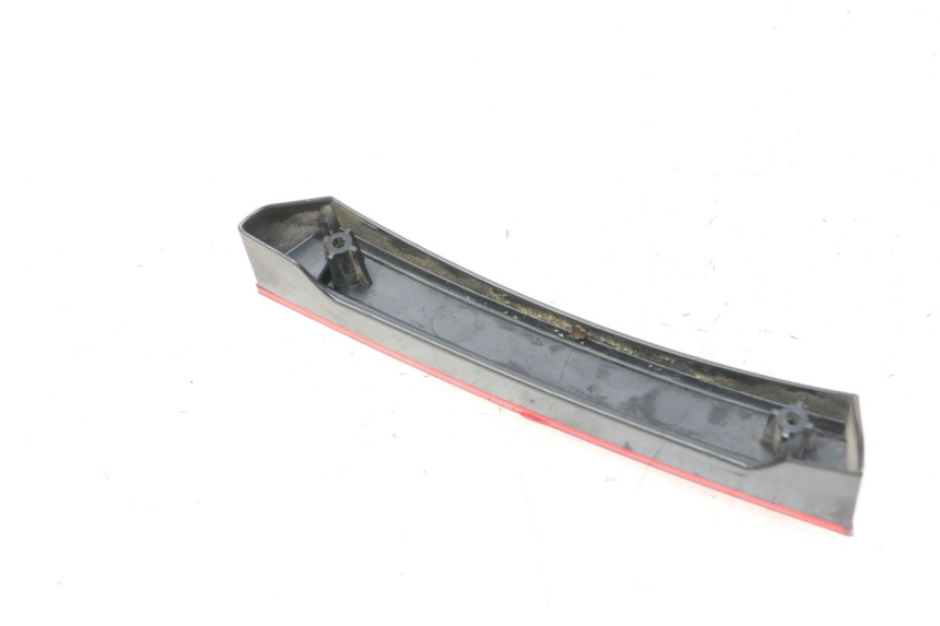 photo de KIERUNKOWSKAZ (LUSTERKO) PIAGGIO MP3 LT 300 (2010 - 2016) - Inny kąt widzenia