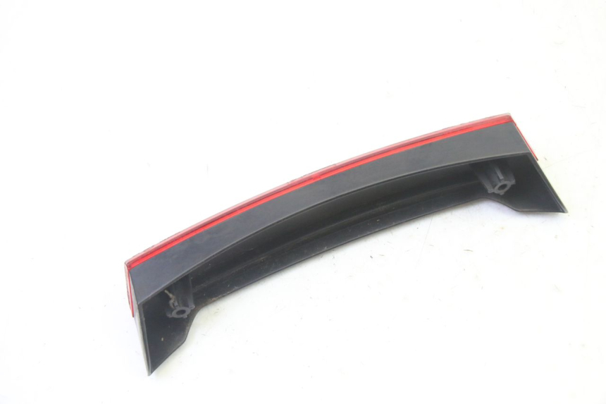 photo de KIERUNKOWSKAZ (LUSTERKO) PIAGGIO MP3 125 (2006 - 2014) - Inny kąt widzenia