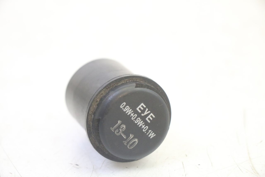 photo de PRZERYWACZ KIERUNKOWSKAZÓW ADIVA AD3 300 (2014 - 2020) - Szczegół części