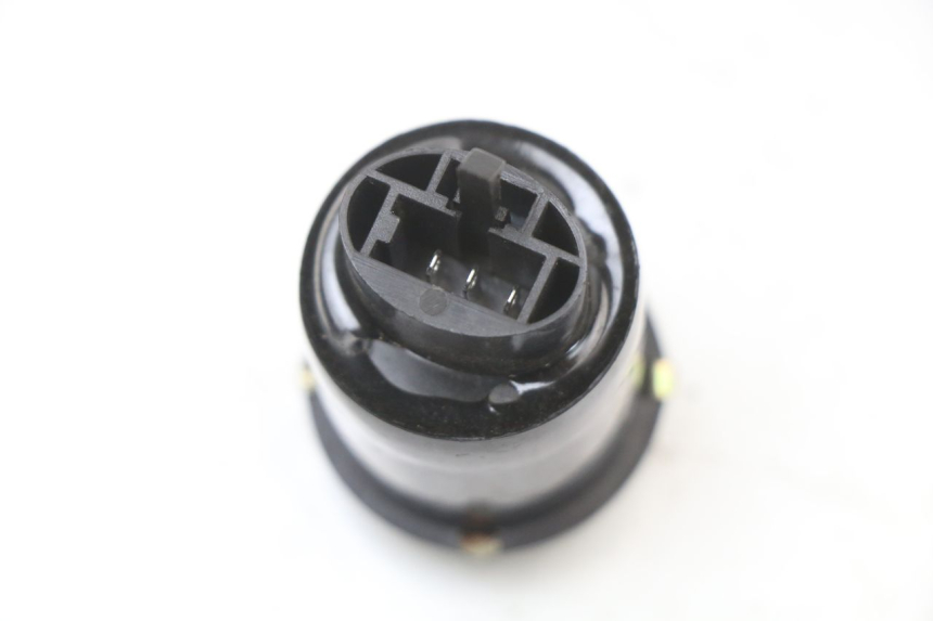 photo de PRZERYWACZ KIERUNKOWSKAZÓW KYMCO AGILITY 4T 50 (2005 - 2018) - Inny kąt widzenia