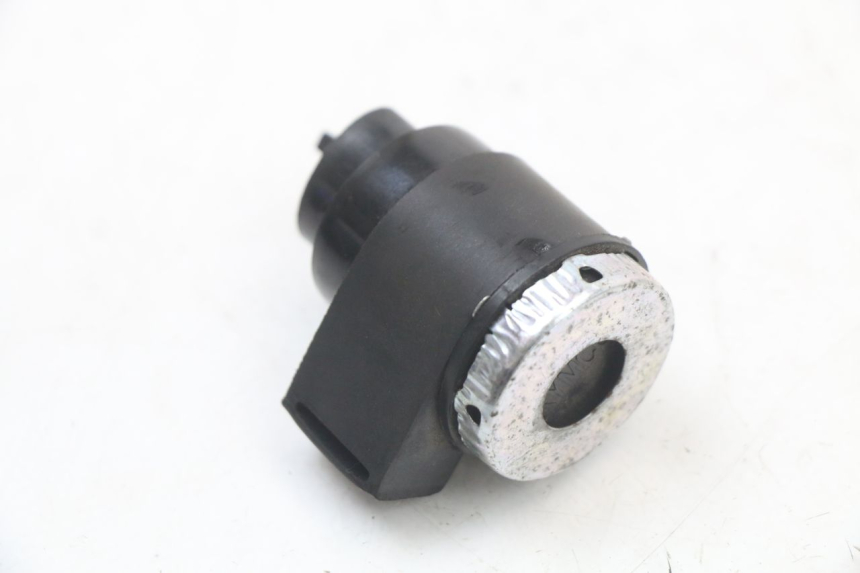 photo de PRZEKAŹNIK KIERUNKOWSKAZU KYMCO AGILITY 4T 50 (2018 - 2022) - Szczegół części