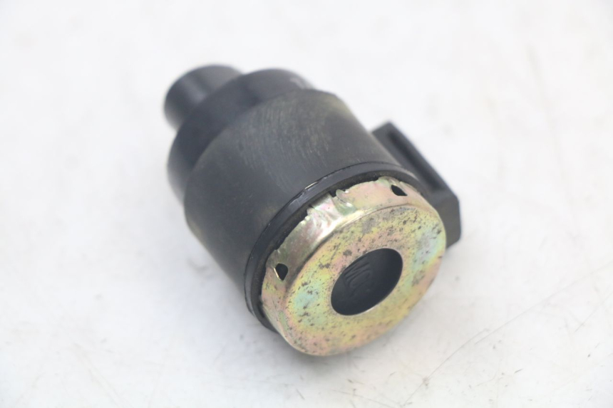 photo de PRZEKAŹNIK KIERUNKOWSKAZU KYMCO AGILITY 4T 50 (2018 - 2022) - Zoom stanu zużycia