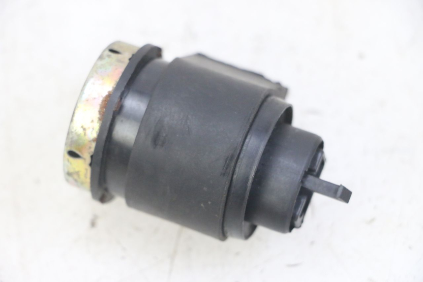 photo de PRZERYWACZ KIERUNKOWSKAZÓW KYMCO AGILITY 4T 50 (2005 - 2018) - Szczegół części