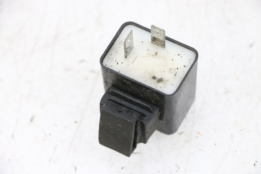 photo de PRZEKAŹNIK KIERUNKOWSKAZU MAG POWER BOMBERS 4T 50 (2016 - 2026) - Szczegół części