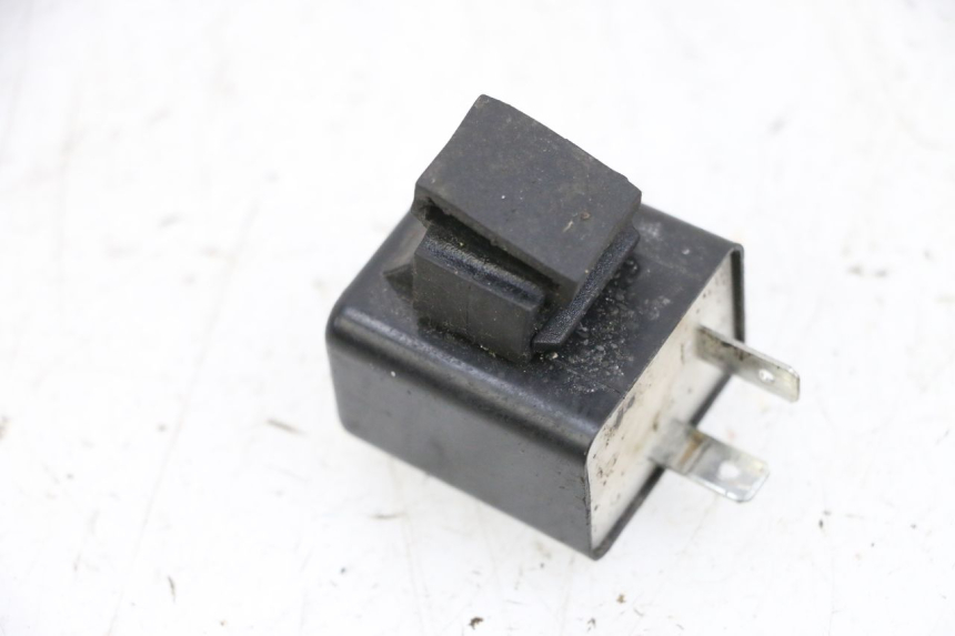 photo de PRZEKAŹNIK KIERUNKOWSKAZU MAG POWER BOMBERS 4T 50 (2016 - 2026) - Zoom stanu zużycia