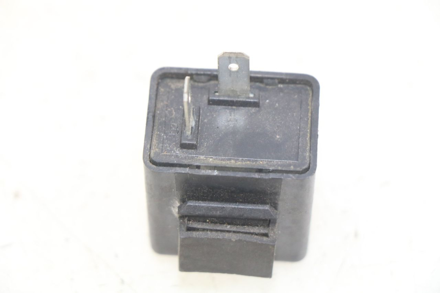 photo de PRZEKAŹNIK KIERUNKOWSKAZU MBK BOOSTER SPIRIT 50 (1999 - 2003) - Zoom stanu zużycia