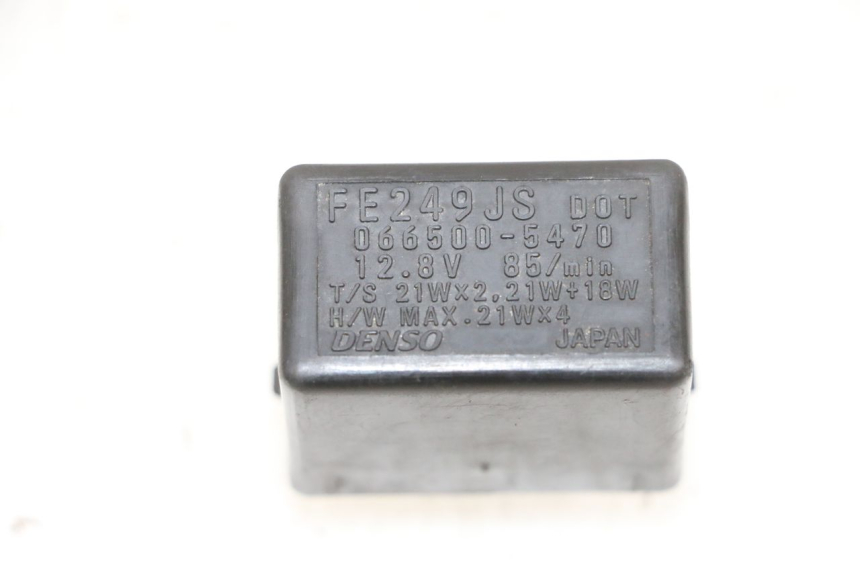 photo de PRZEKAŹNIK KIERUNKOWSKAZU SUZUKI BURGMAN 650 (2013 - 2020) - Inny kąt widzenia