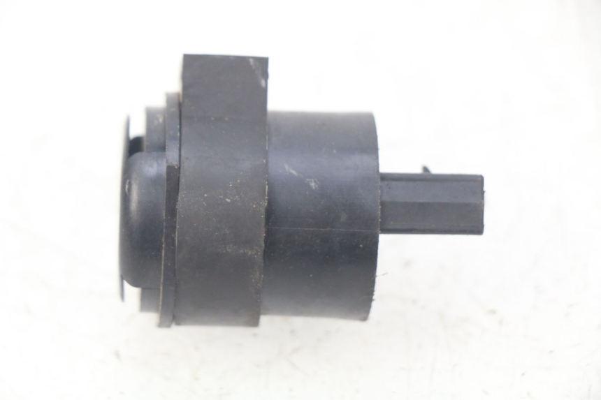 photo de PRZEKAŹNIK KIERUNKOWSKAZU YAMAHA BW'S BWS 125 (2010 - 2013) - Widok główny