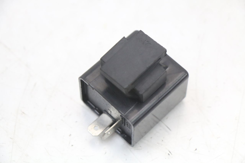 photo de PRZERYWACZ KIERUNKOWSKAZÓW ARCHIVE CAFE RACER 4T 50 (2019 - 2024) - Zoom stanu zużycia