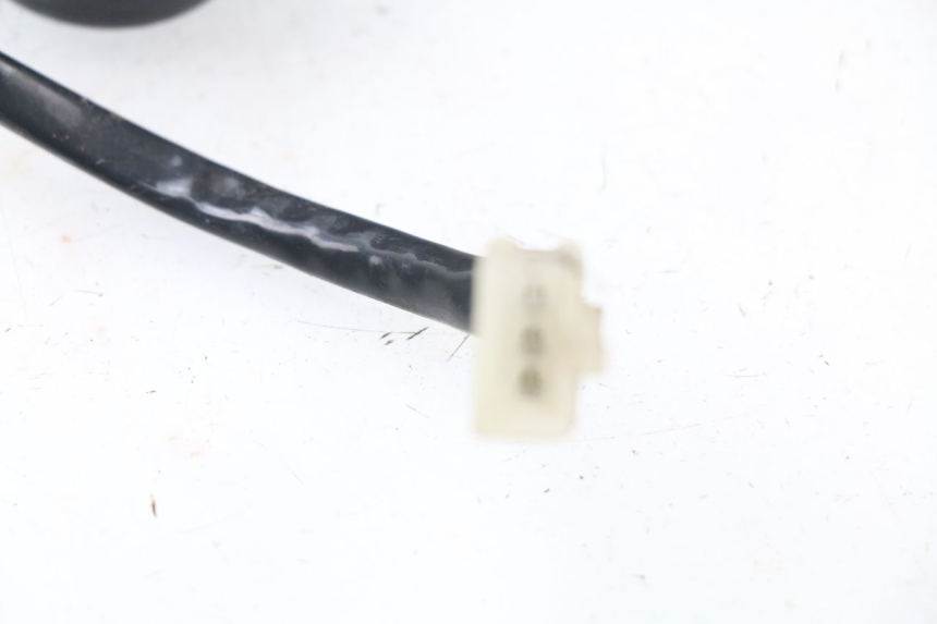 photo de PRZEKAŹNIK KIERUNKOWSKAZU REVATTO CITYONE 50 (2006 - 2008) - Inny kąt widzenia