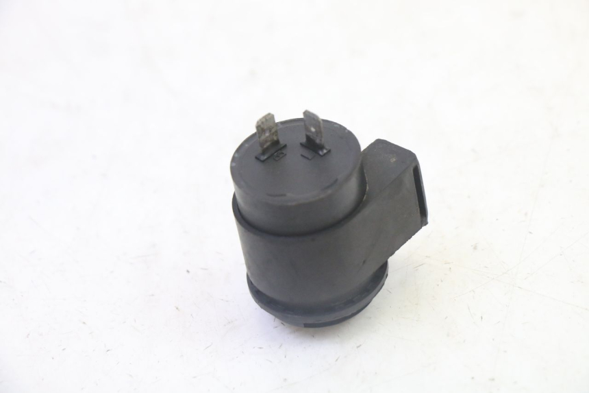 photo de PRZEKAŹNIK KIERUNKOWSKAZU SYM CROX 4T 50 (2016 - 2023) - Zoom stanu zużycia