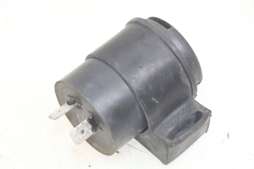 photo de PRZERYWACZ KIERUNKOWSKAZÓW SYM FIDDLE 3 III 125 (2014 - 2020) - Szczegół części