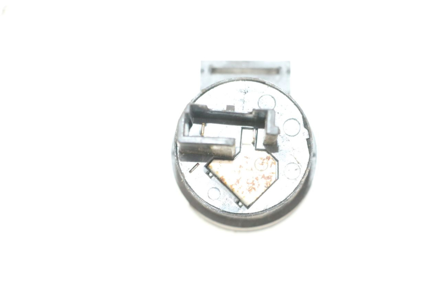 photo de PRZEKAŹNIK KIERUNKOWSKAZU MBK FLAME X 125 (2007 - 2016) - Inny kąt widzenia