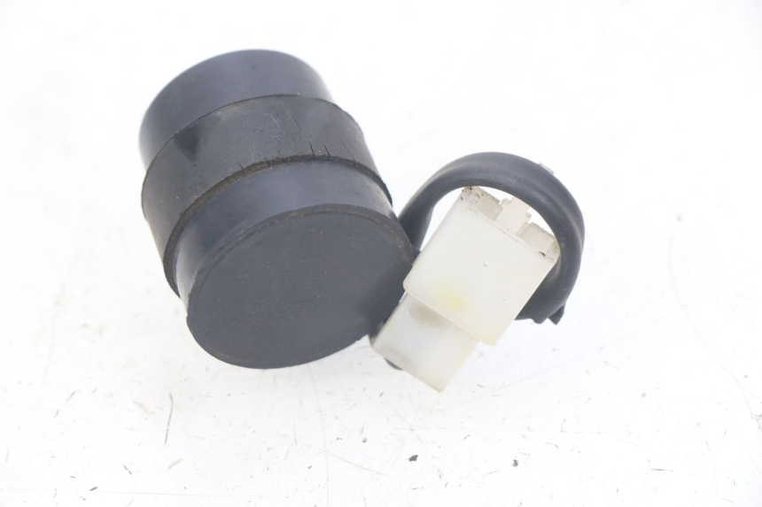 photo de PRZERYWACZ KIERUNKOWSKAZÓW SACHS FY125T FY T 125 (2007 - 2011) - Zoom stanu zużycia