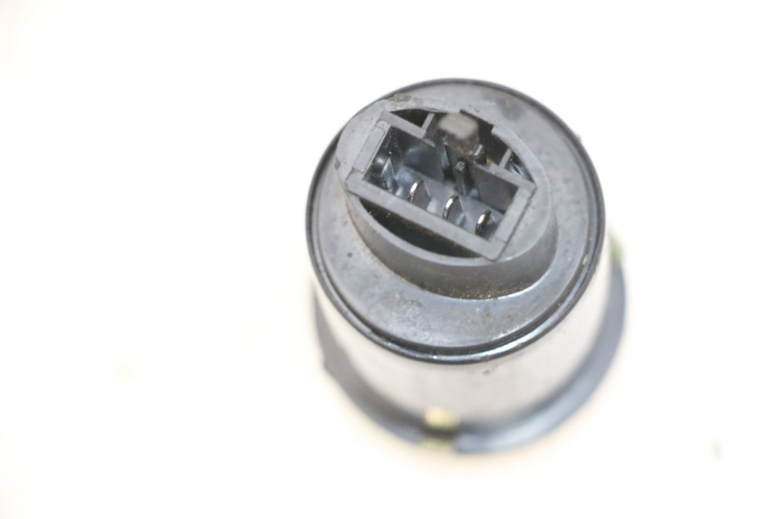 photo de PRZEKAŹNIK KIERUNKOWSKAZU GOES WIKI 125 (2010 - 2015) - Zbliżenie techniczne