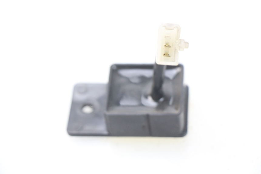 photo de PRZEKAŹNIK KIERUNKOWSKAZU KAWASAKI GPZ S 500 (1994 - 2005) - Zoom stanu zużycia