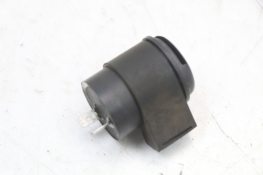 photo de PRZEKAŹNIK KIERUNKOWSKAZU SYM JET 14 4T 50 (2018 - 2022) - Zoom stanu zużycia