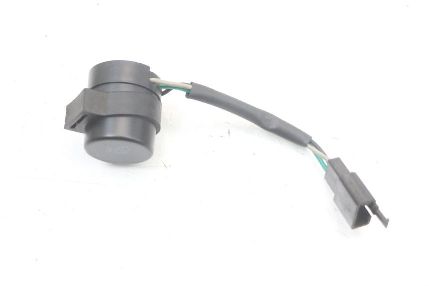 photo de PRZERYWACZ KIERUNKOWSKAZÓW JM MOTORS VX 125 (2022 - 2025) - Zoom stanu zużycia