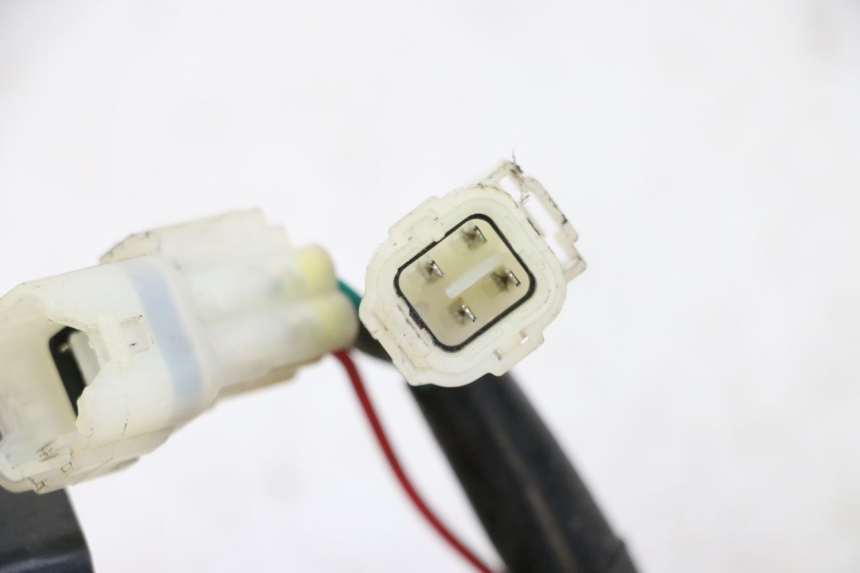 photo de PRZEKAŹNIK KIERUNKOWSKAZU SYM JOYMAX 125 (2010 - 2017) - Zoom stanu zużycia