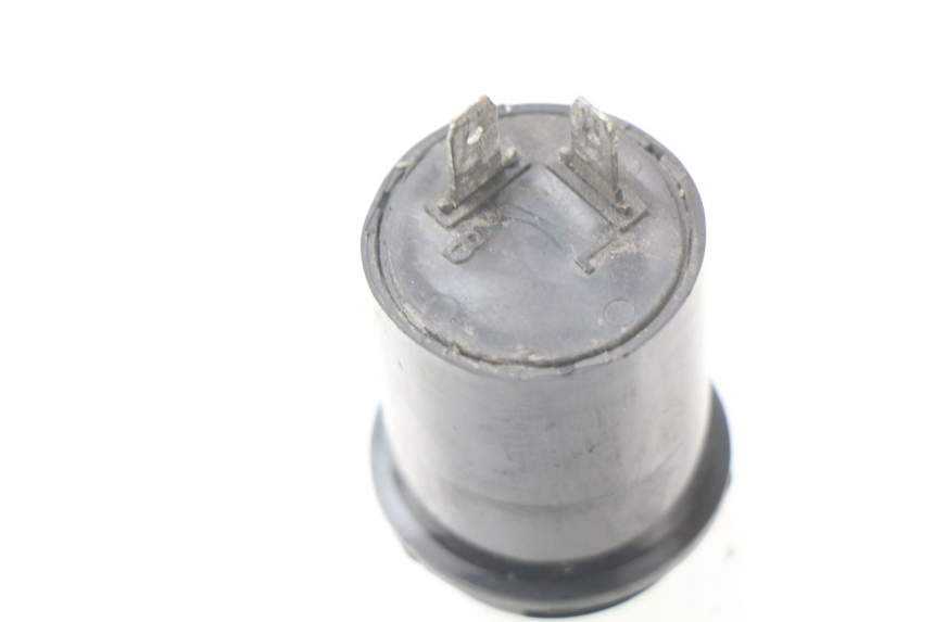 photo de PRZEKAŹNIK KIERUNKOWSKAZU PEUGEOT KISBEE 4T 50 (2010 - 2017) - Zoom stanu zużycia