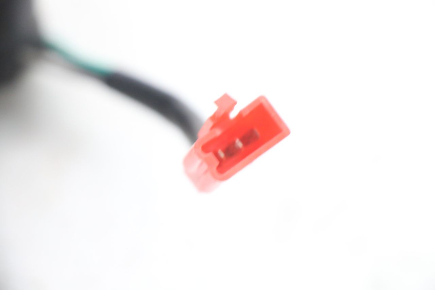 photo de PRZERYWACZ KIERUNKOWSKAZÓW LONGJIA SHARPY 125 (2020 - 2024) - Zbliżenie techniczne