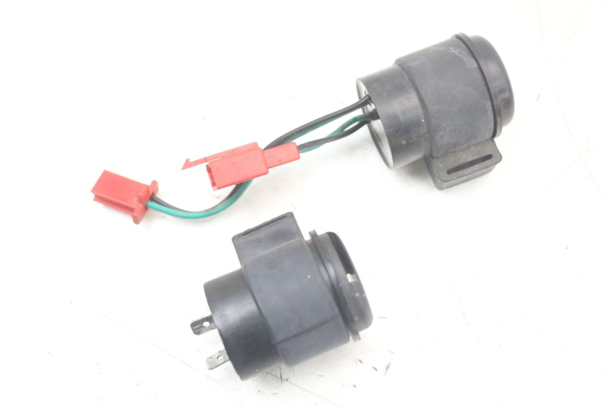 photo de PRZEKAŹNIK KIERUNKOWSKAZU SYM MIO 50 (2011 - 2017) - Szczegół części