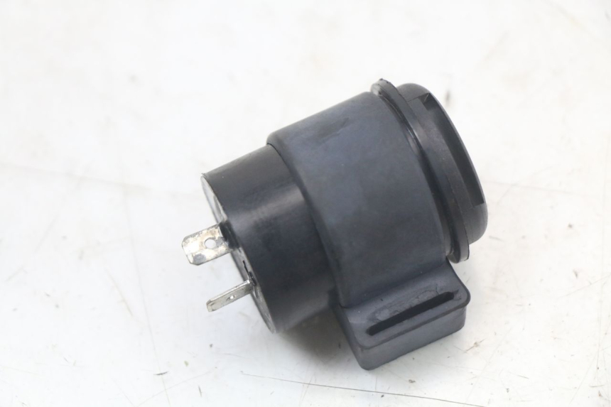 photo de PRZEKAŹNIK KIERUNKOWSKAZU SYM MIO 50 (2011 - 2017) - Zoom stanu zużycia