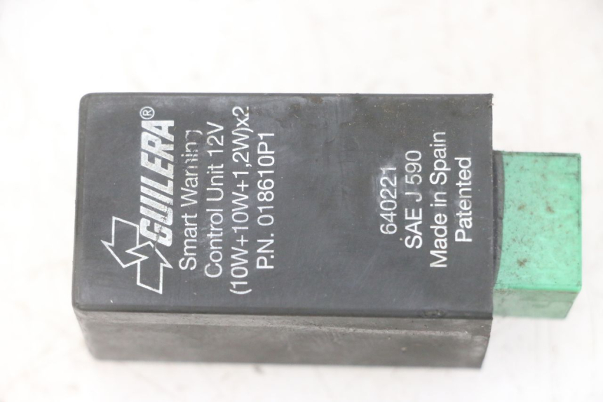 photo de PRZERYWACZ KIERUNKOWSKAZÓW PIAGGIO MP3 LT 300 (2010 - 2016) - Widok główny