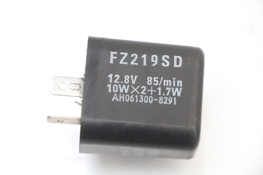 photo de PRZEKAŹNIK KIERUNKOWSKAZU MBK MW TRYPTIK 125 (2014 - 2016) - Widok główny