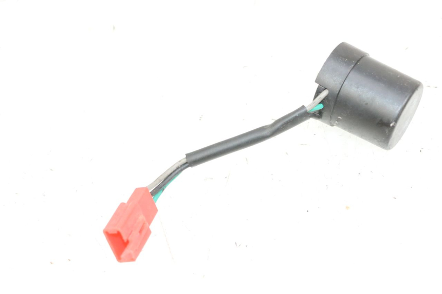 photo de PRZERYWACZ KIERUNKOWSKAZÓW JM MOTORS OLDIES GT 4T 50 (2018 - 2025) - Szczegół części