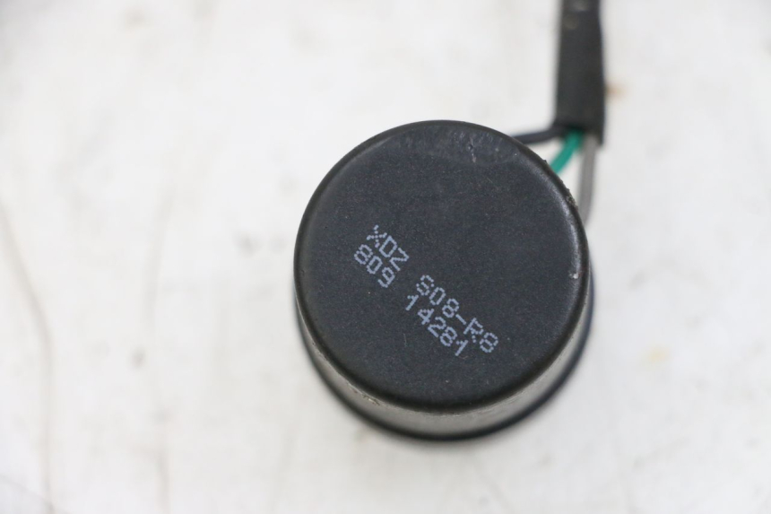 photo de PRZERYWACZ KIERUNKOWSKAZÓW JM MOTORS OLDIES GT 4T 50 (2018 - 2025) - Zoom stanu zużycia