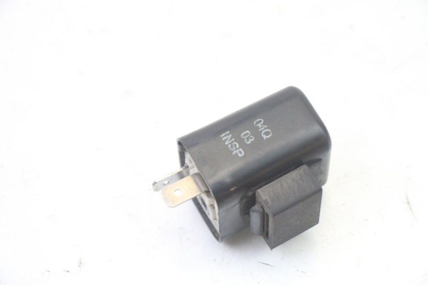 photo de PRZERYWACZ KIERUNKOWSKAZÓW MBK OVETTO 4T 50 (2008 - 2016) - Inny kąt widzenia