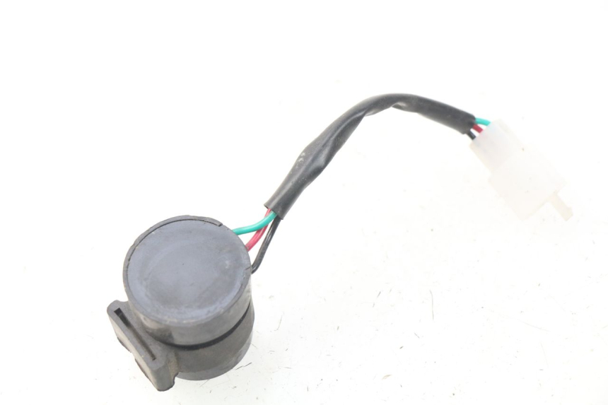 photo de PRZERYWACZ KIERUNKOWSKAZÓW VASTRO R-ONE 4T 50 (2014 - 2022) - Szczegół części