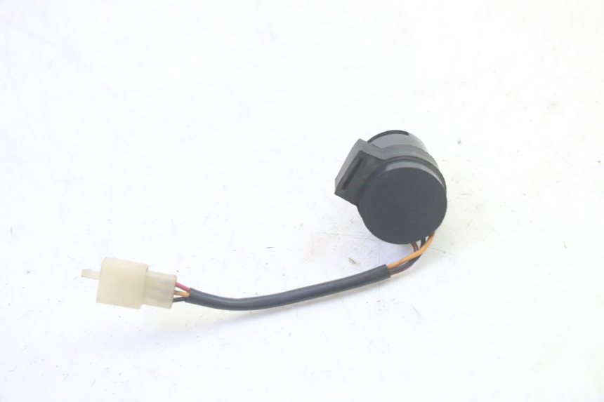 photo de PRZERYWACZ KIERUNKOWSKAZÓW RIDE RACE 2T 50 (2012 - 2017) - Zoom stanu zużycia