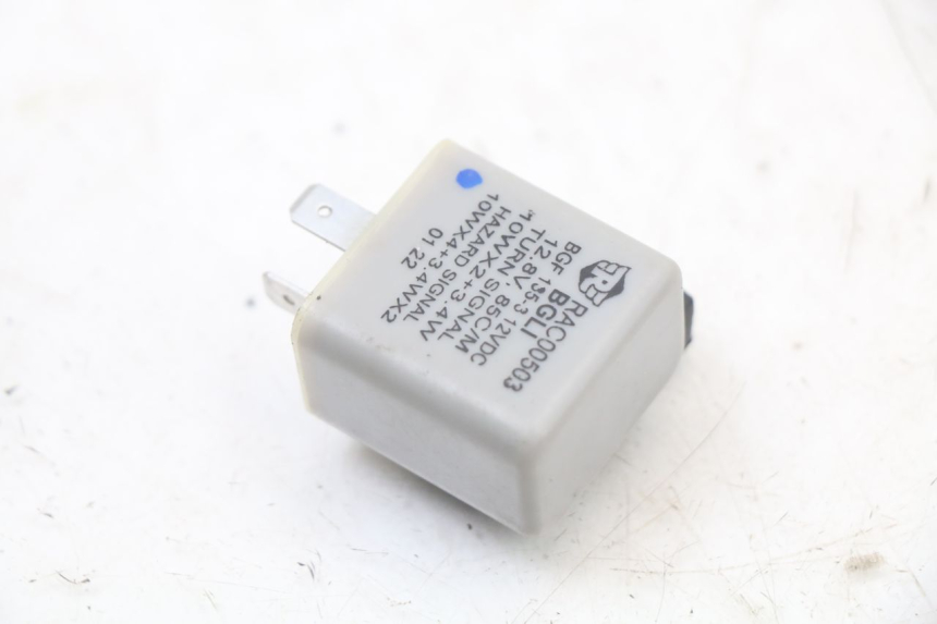 photo de PRZEKAŹNIK KIERUNKOWSKAZU ROYAL ENFIELD SCRAM 411 (2022 - 2024) - Zoom stanu zużycia