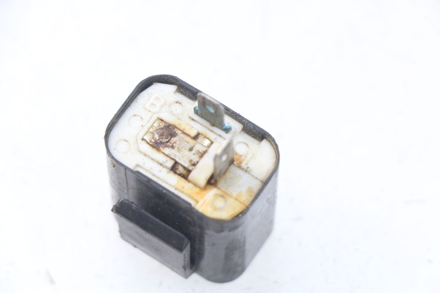 photo de PRZERYWACZ KIERUNKOWSKAZÓW GILERA STALKER 50 (2004 - 2014) - Zoom stanu zużycia