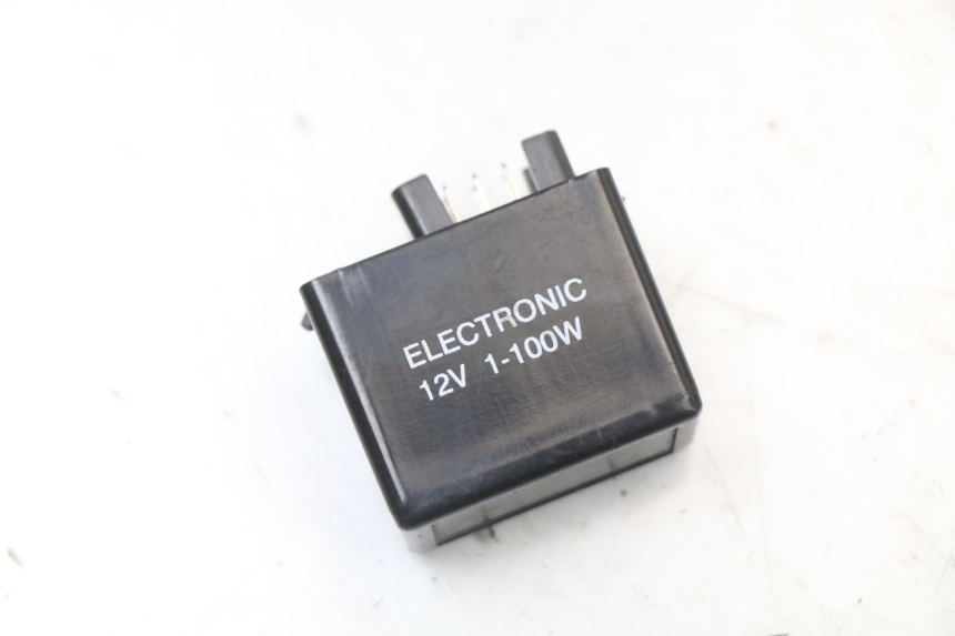 photo de PRZEKAŹNIK KIERUNKOWSKAZU SUZUKI SV S 650 (1999 - 2002) - Widok główny