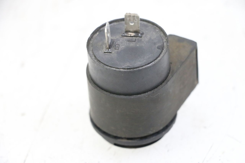 photo de PRZERYWACZ KIERUNKOWSKAZÓW SYM FIDDLE 3 III 50 (2014 - 2020) - Inny kąt widzenia